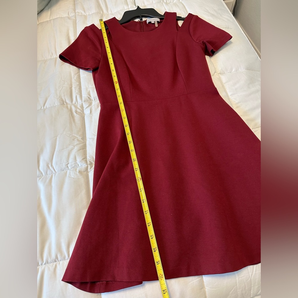Burgundy Mid-length Dress - Picture 5 of 7